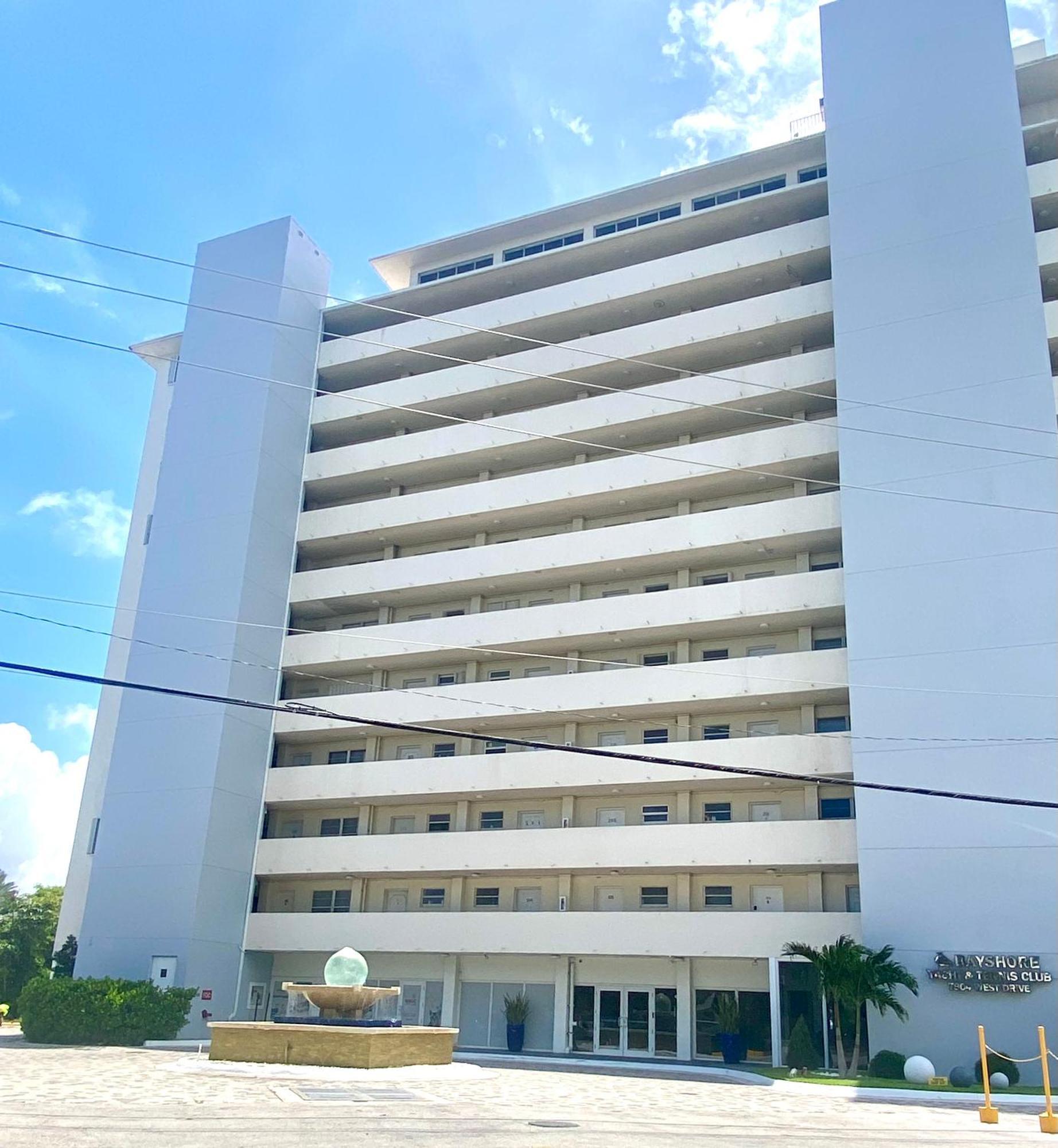 Panoramic Luxurious Waterfront One Bedroom Apartment With Miami Skyline View Free Parking 5Min Drive To Miami Beach Zewnętrze zdjęcie